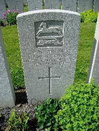 Lijssenthoek Military Cemetery - Bowers, Stanley