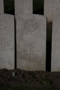 Lijssenthoek Military Cemetery - Bowley, F