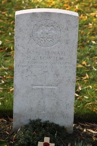 Lijssenthoek Military Cemetery - Bowtell, Horace Charles