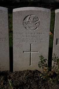 Lijssenthoek Military Cemetery - Bradley, A