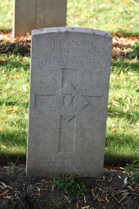 Lijssenthoek Military Cemetery - Bremner, James
