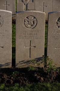 Lijssenthoek Military Cemetery - Bridger, H