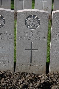 Lijssenthoek Military Cemetery - Brook, Frederick