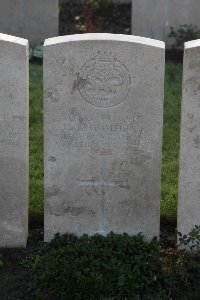 Lijssenthoek Military Cemetery - Broomhead, F