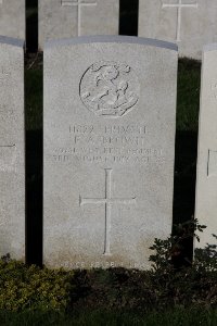 Lijssenthoek Military Cemetery - Brown, Frederick Arthur