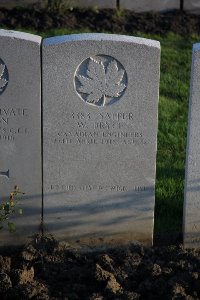 Lijssenthoek Military Cemetery - Bryce, W
