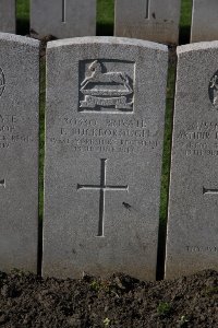 Lijssenthoek Military Cemetery - Buckborough, P