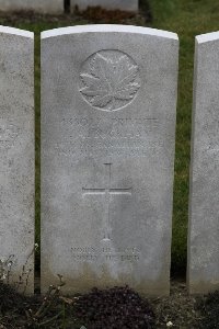 Lijssenthoek Military Cemetery - Buckham, John Affleck