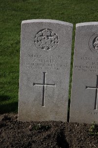 Lijssenthoek Military Cemetery - Buckley, J