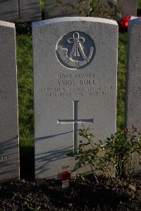 Lijssenthoek Military Cemetery - Bull, Amos
