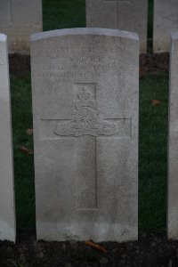 Lijssenthoek Military Cemetery - Bull, Albert