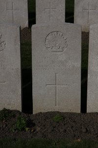 Lijssenthoek Military Cemetery - Bunting, Charles Roy