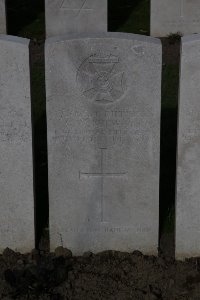 Lijssenthoek Military Cemetery - Burwash, Charles William