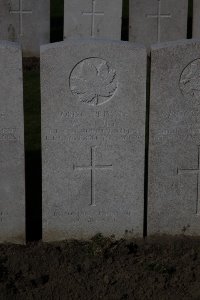 Lijssenthoek Military Cemetery - Bury, Wilfrid Entwisle