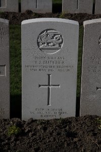 Lijssenthoek Military Cemetery - Butcher, Thomas James