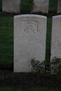 Lijssenthoek Military Cemetery - Byrne, Andrew