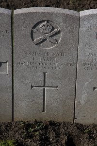 Lijssenthoek Military Cemetery - Byrne, P