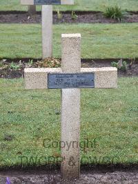 Lijssenthoek Military Cemetery - Chammonard, Michel