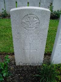 Lijssenthoek Military Cemetery - Chapman, E