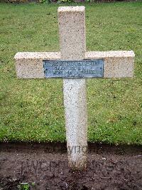 Lijssenthoek Military Cemetery - Choureau, Leon