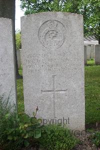 Lijssenthoek Military Cemetery - Claydon, Horace