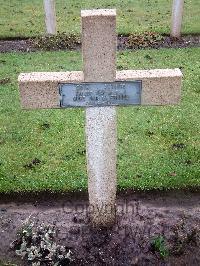 Lijssenthoek Military Cemetery - Coin, Antoine