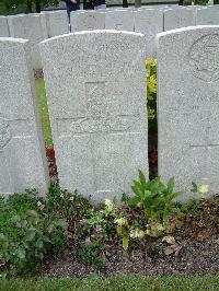 Lijssenthoek Military Cemetery - Collins, A