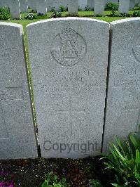 Lijssenthoek Military Cemetery - Cooke, R