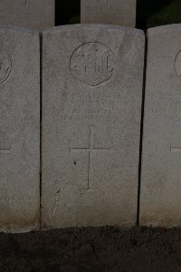 Lijssenthoek Military Cemetery - Dalton, J
