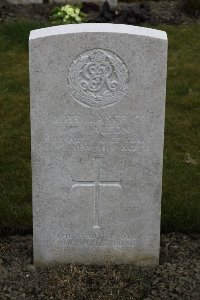 Lijssenthoek Military Cemetery - Dalton, W