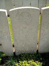 Lijssenthoek Military Cemetery - Dann, Fred