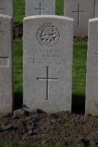 Lijssenthoek Military Cemetery - Darling, F J