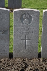 Lijssenthoek Military Cemetery - Davies, John