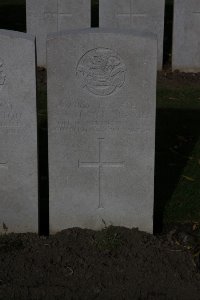 Lijssenthoek Military Cemetery - Davies, William Stanley
