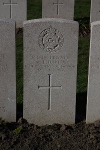 Lijssenthoek Military Cemetery - Davies, William Lewis