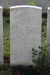 Lijssenthoek Military Cemetery - Davis, B