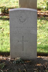 Lijssenthoek Military Cemetery - Davis, Lawrence Alan