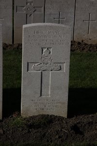 Lijssenthoek Military Cemetery - Dawkins, F C