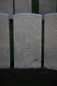 Lijssenthoek Military Cemetery - Dawson, Edward Walter