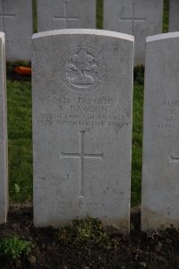 Lijssenthoek Military Cemetery - Dawson, Robert