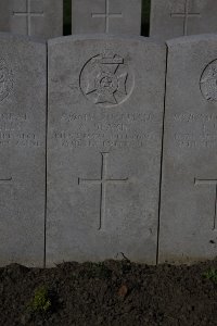 Lijssenthoek Military Cemetery - Deakin, A
