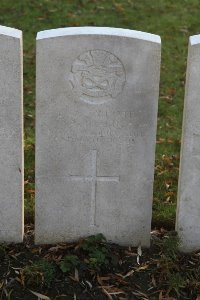 Lijssenthoek Military Cemetery - Deakin, A