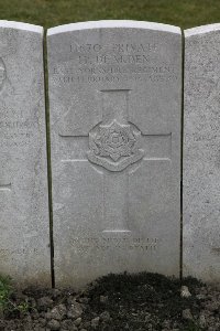 Lijssenthoek Military Cemetery - Dearden, Henry