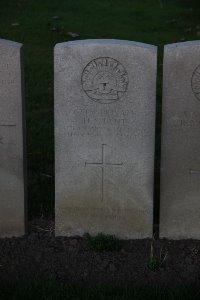 Lijssenthoek Military Cemetery - Dent, Herbert Stanley
