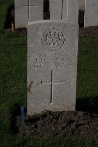 Lijssenthoek Military Cemetery - Denton, Frederick