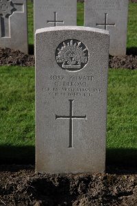 Lijssenthoek Military Cemetery - Derome, George