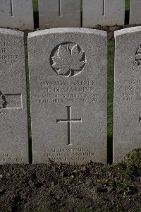 Lijssenthoek Military Cemetery - Desjardins, Napoleon