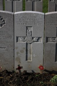 Lijssenthoek Military Cemetery - Devereau, Robert Samuel