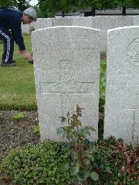 Lijssenthoek Military Cemetery - Dewson, Bernard
