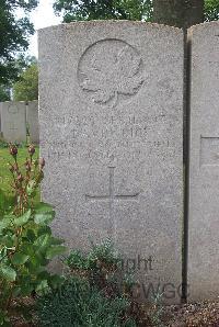 Lijssenthoek Military Cemetery - Dick, David